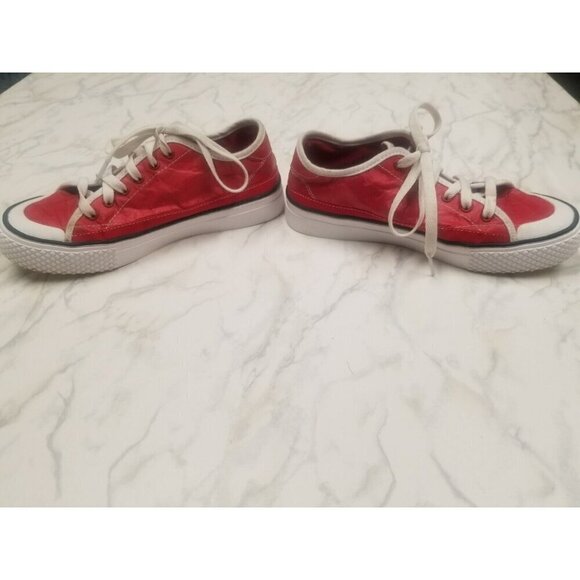 womens fila sneakers size 6.5 Red Synthetic  Material ‎ On The Outside. Rare! - Picture 3 of 12